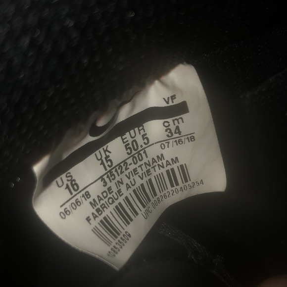 Black Air Force 1s - Picture 4 of 4